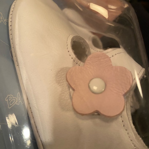 2 for $20 - New in package baby shoes size 16 months - Picture 3 of 5